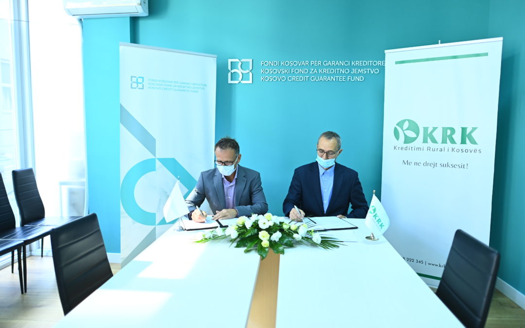 KCGF signs agreement with Kreditimi Rural i Kosovës